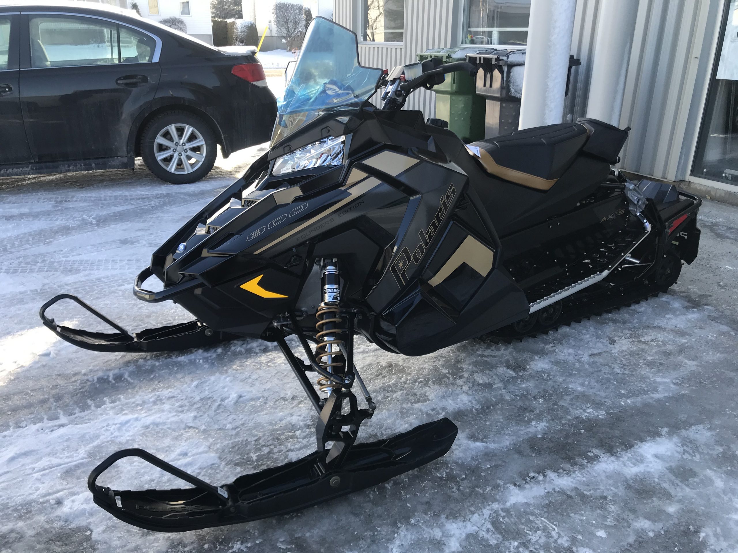 POLARIS SWITCHBACK PRO S 800 2019 4 Moto Sport 100 Limites